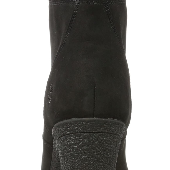 Timberland Woman’s Tillston boots lace up with lug sole/heal - Picture 9 of 11